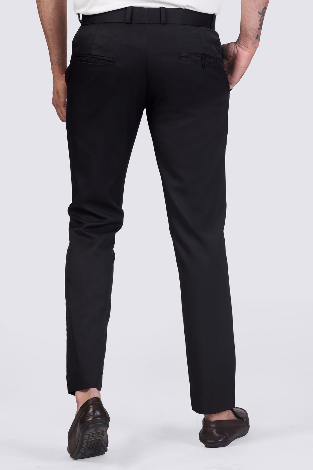 Deep Black Pleated Plain Ankle Length Trousers for Men's