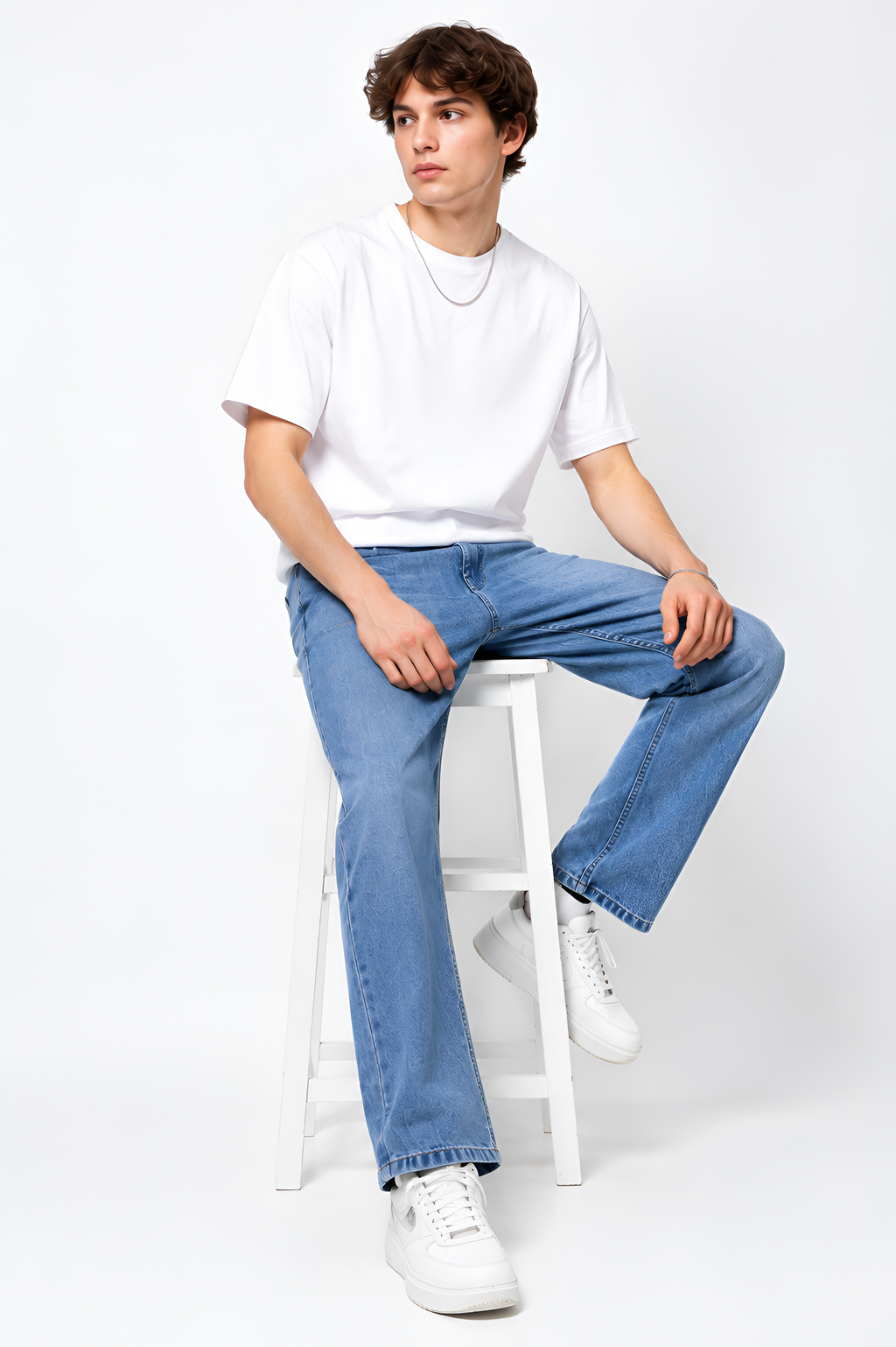 BLUE STRAIGHT FIT DENIM JEANS FOR MEN