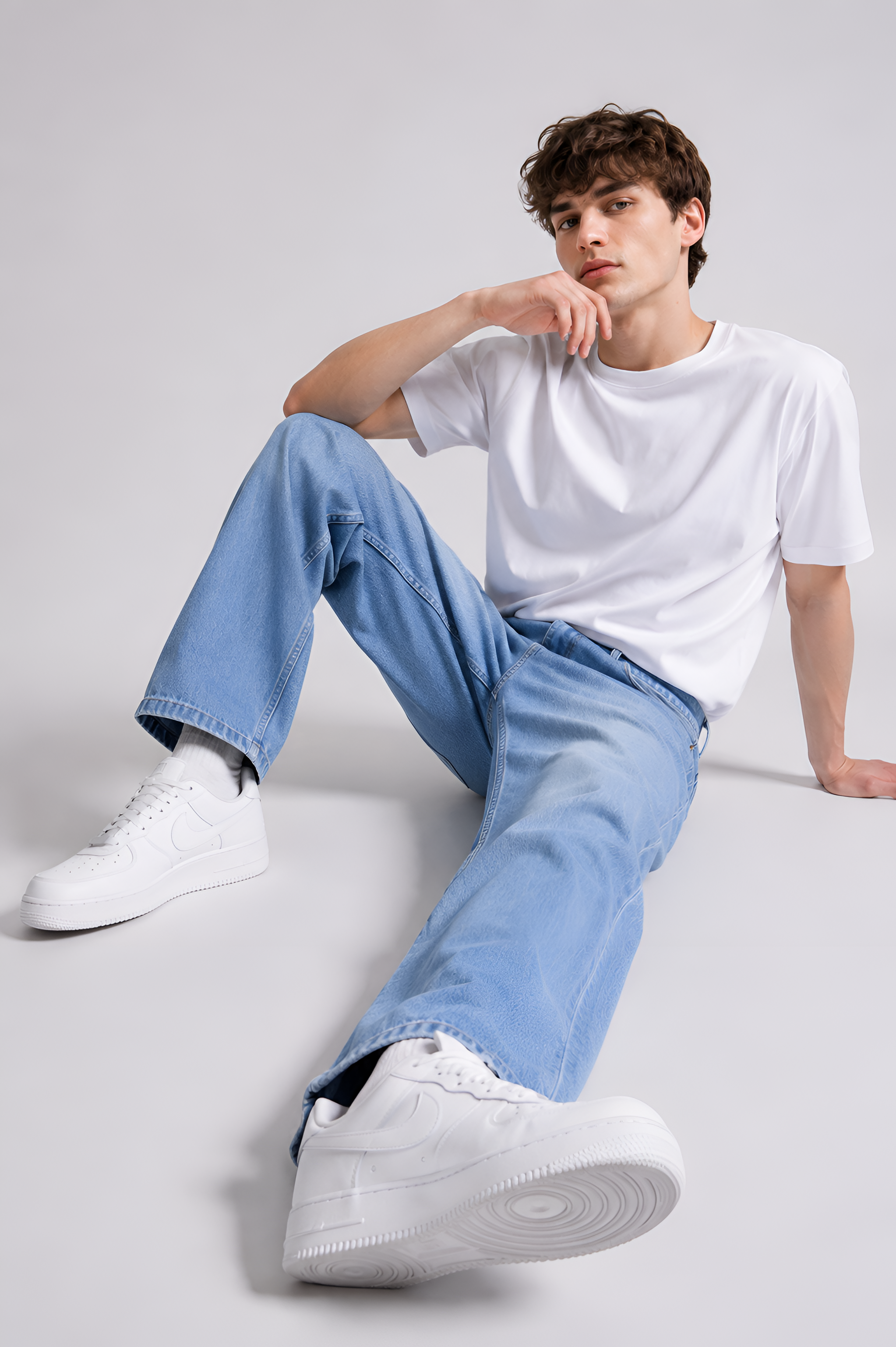 BLUE STRAIGHT FIT DENIM JEANS FOR MEN