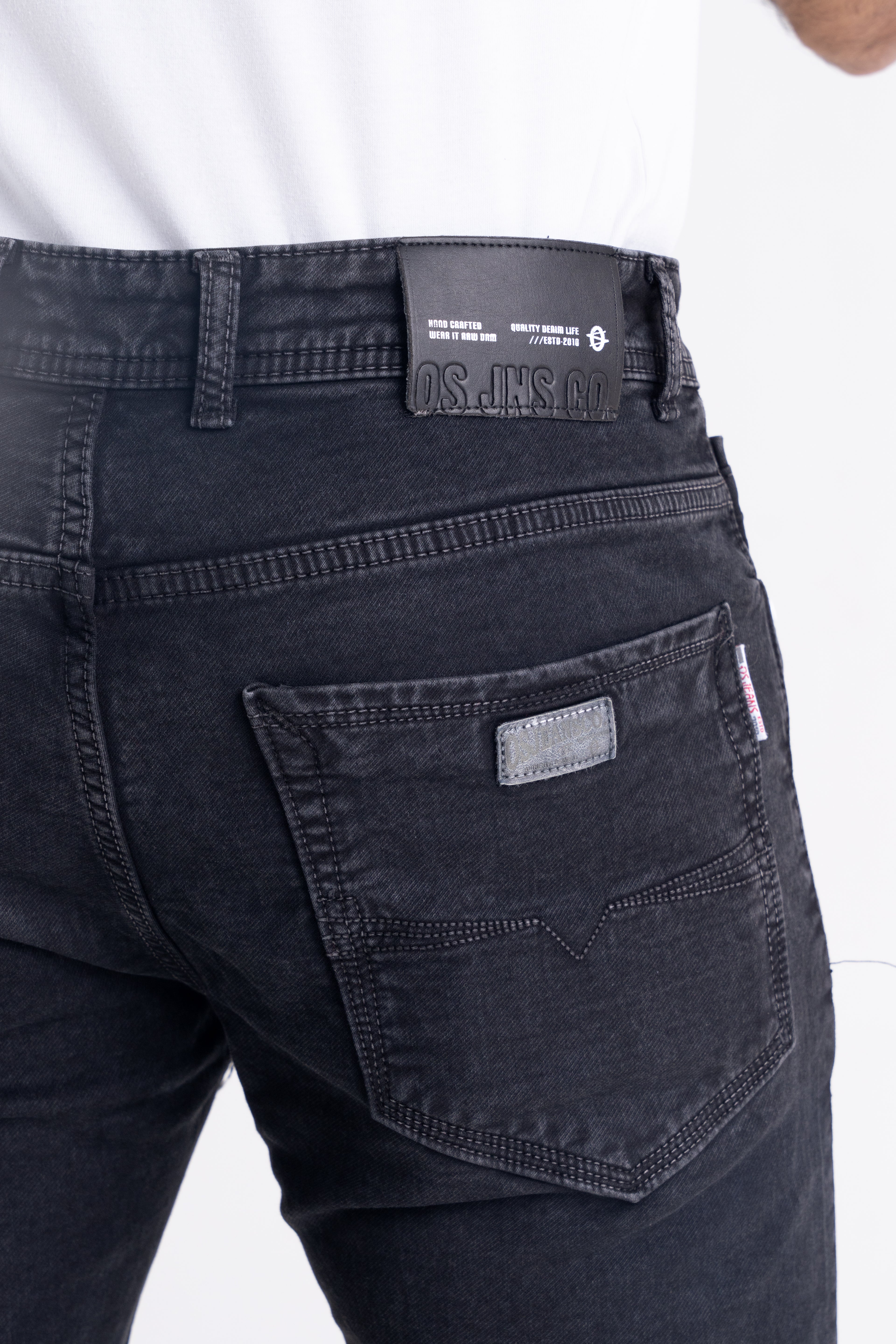 Comfort Fit Jeans