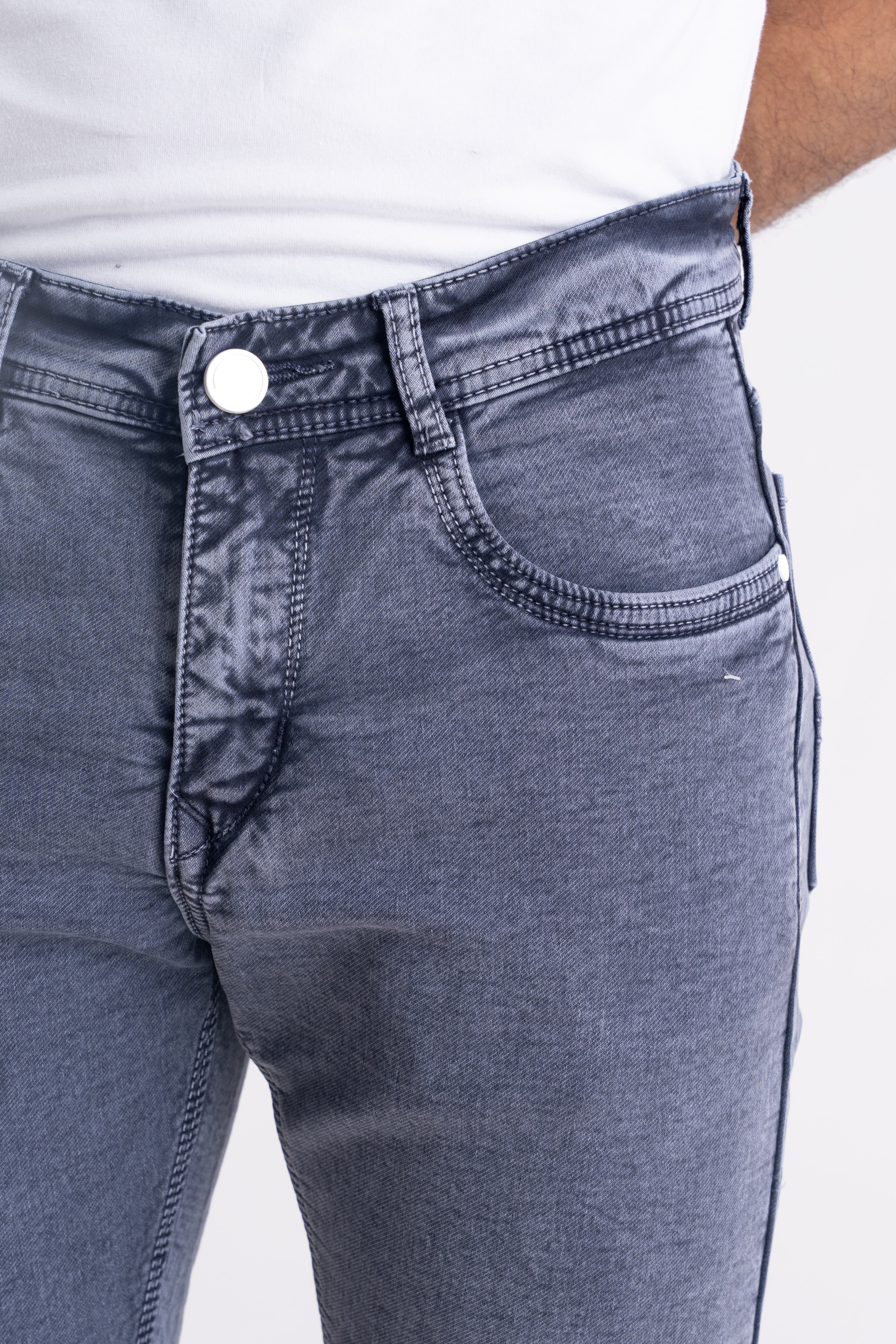 Comfort Fit Jeans