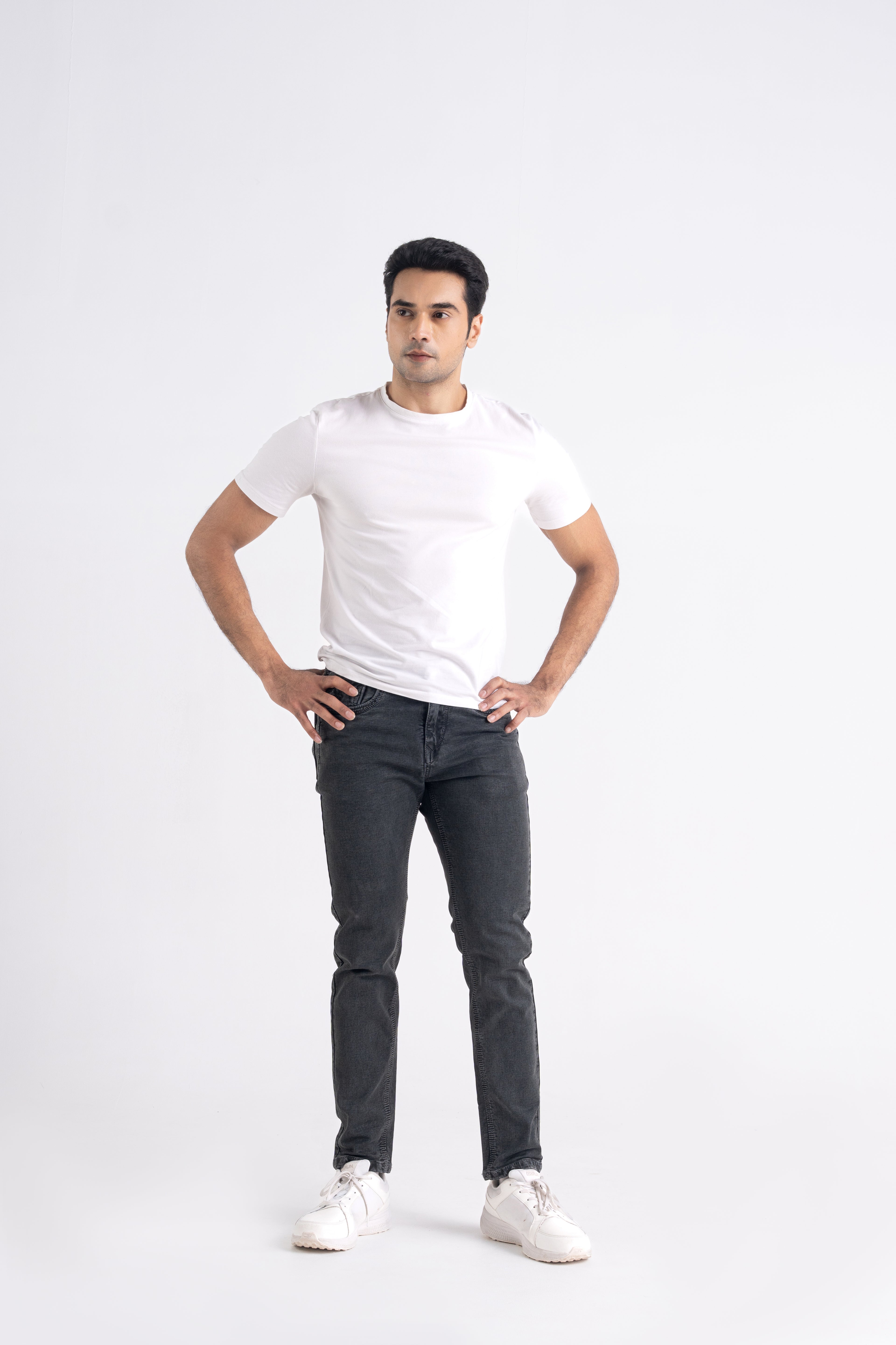 Comfort Fit Jeans