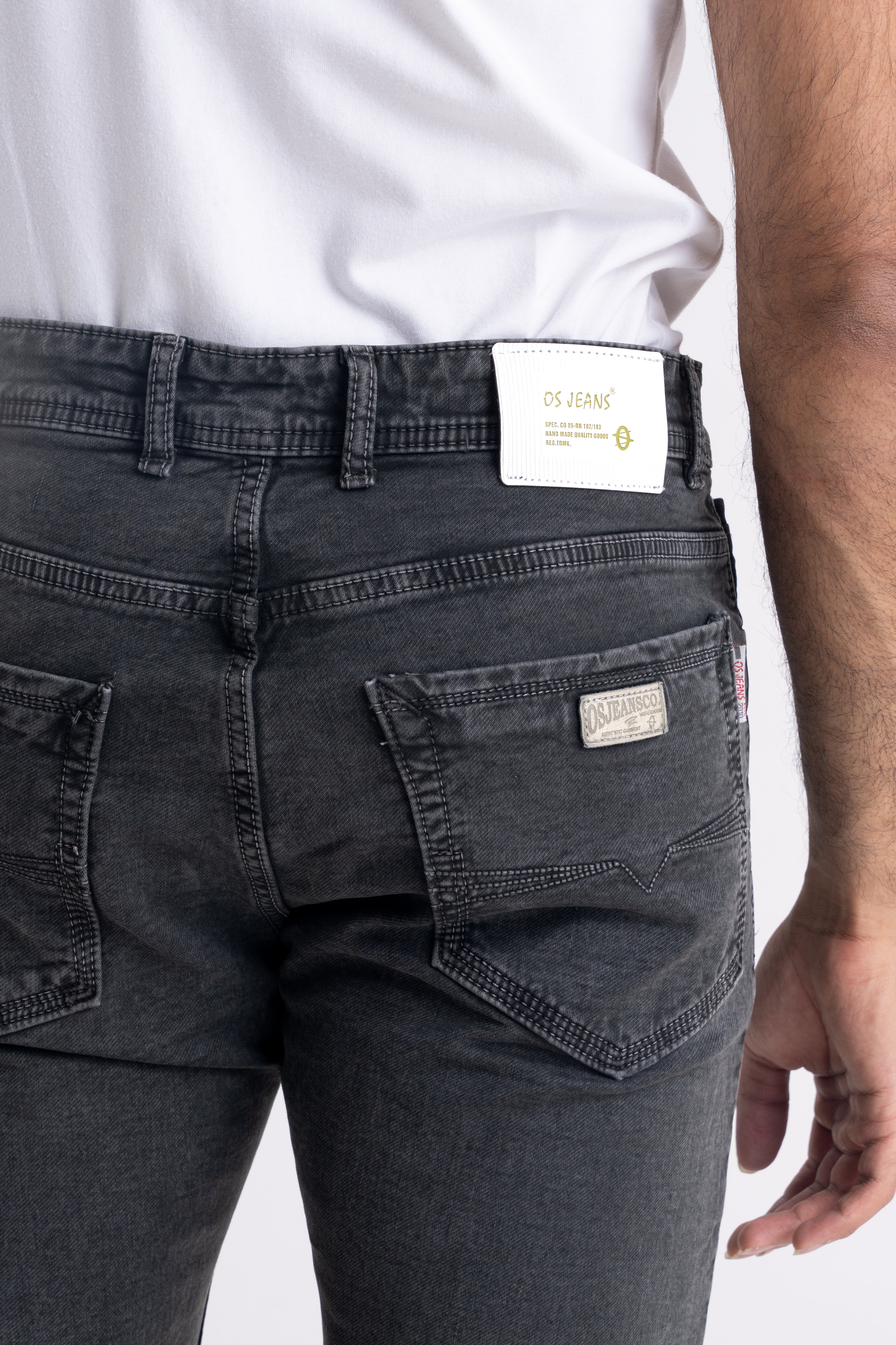 Comfort Fit Jeans