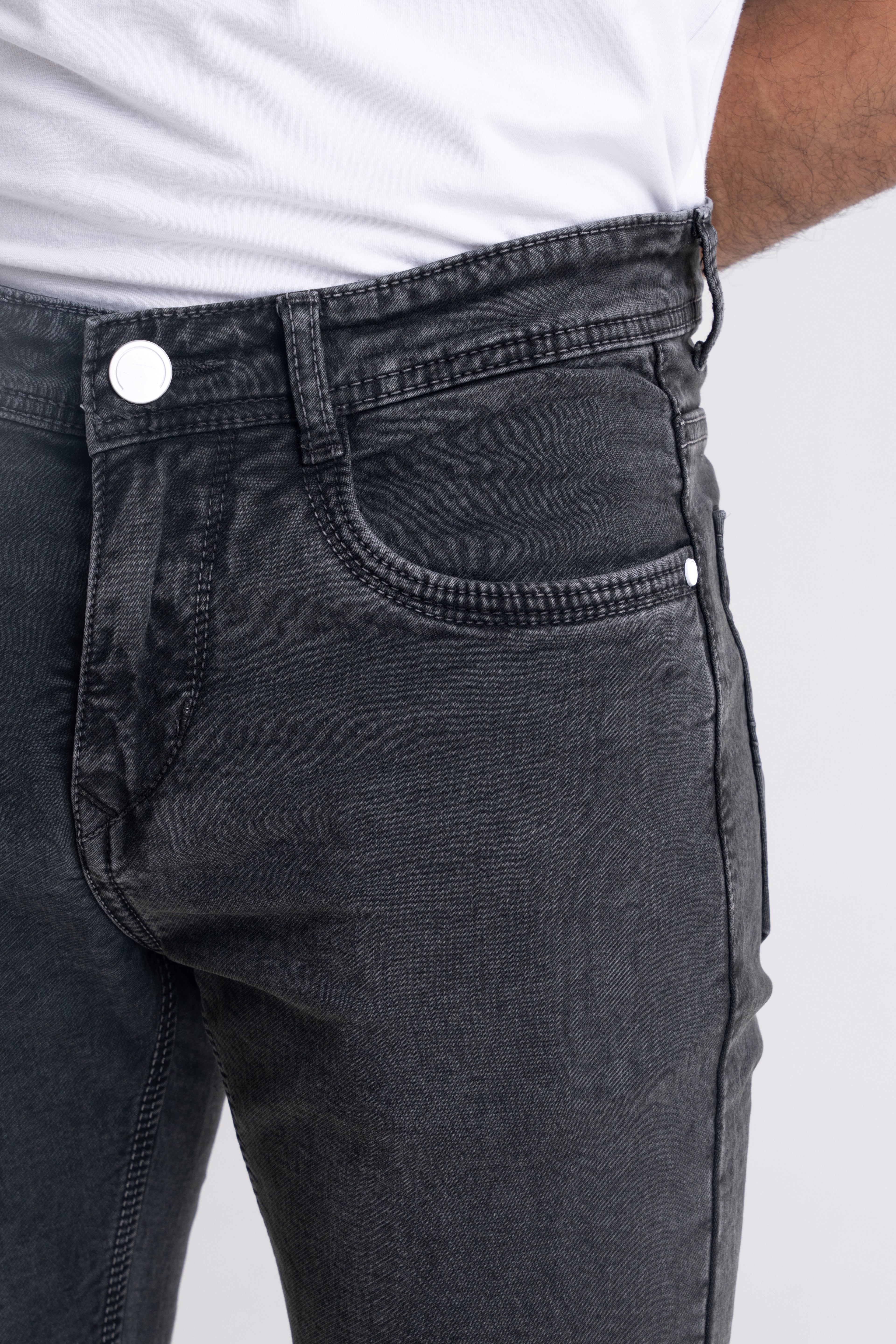 Comfort Fit Jeans