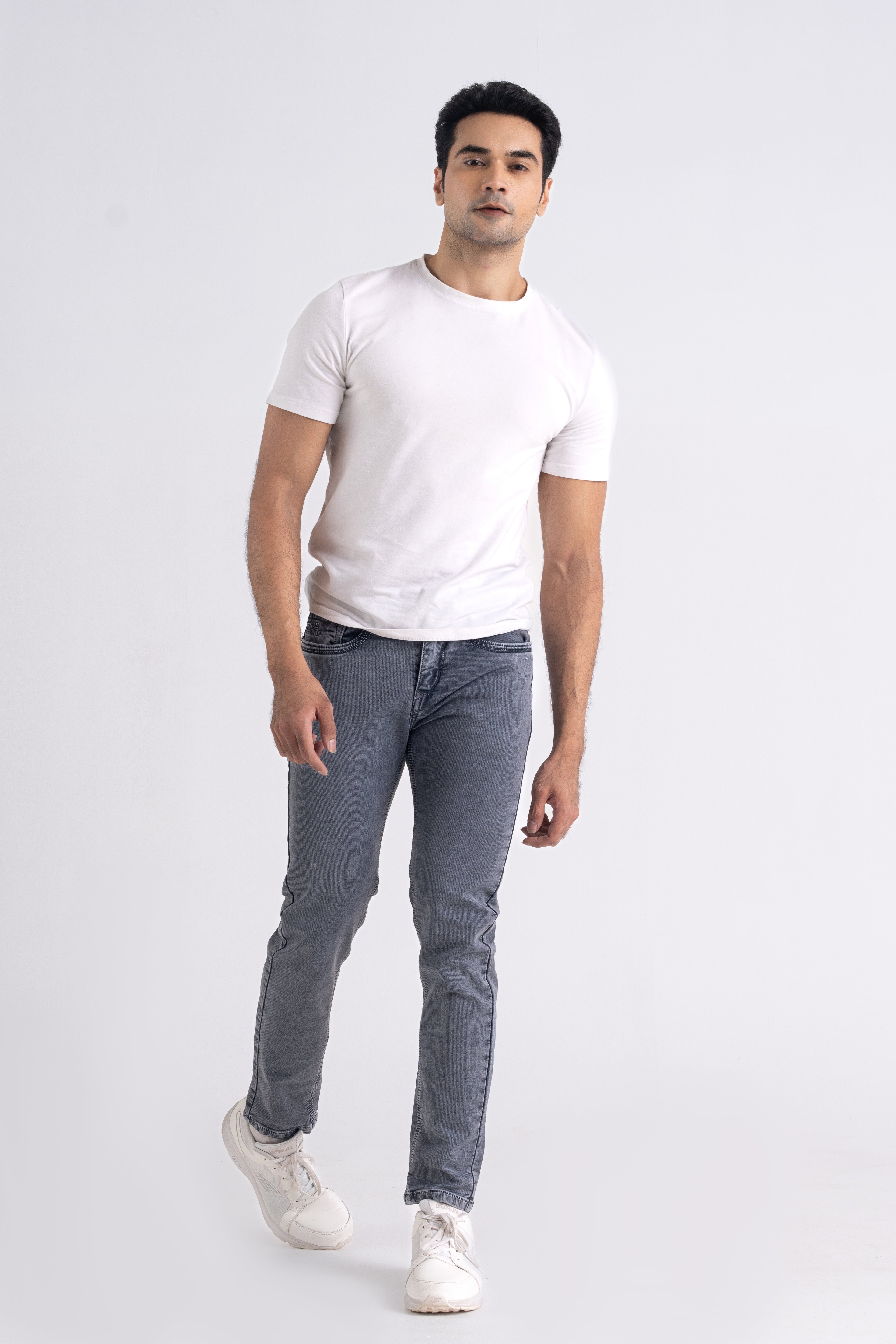 Comfort Fit Jeans