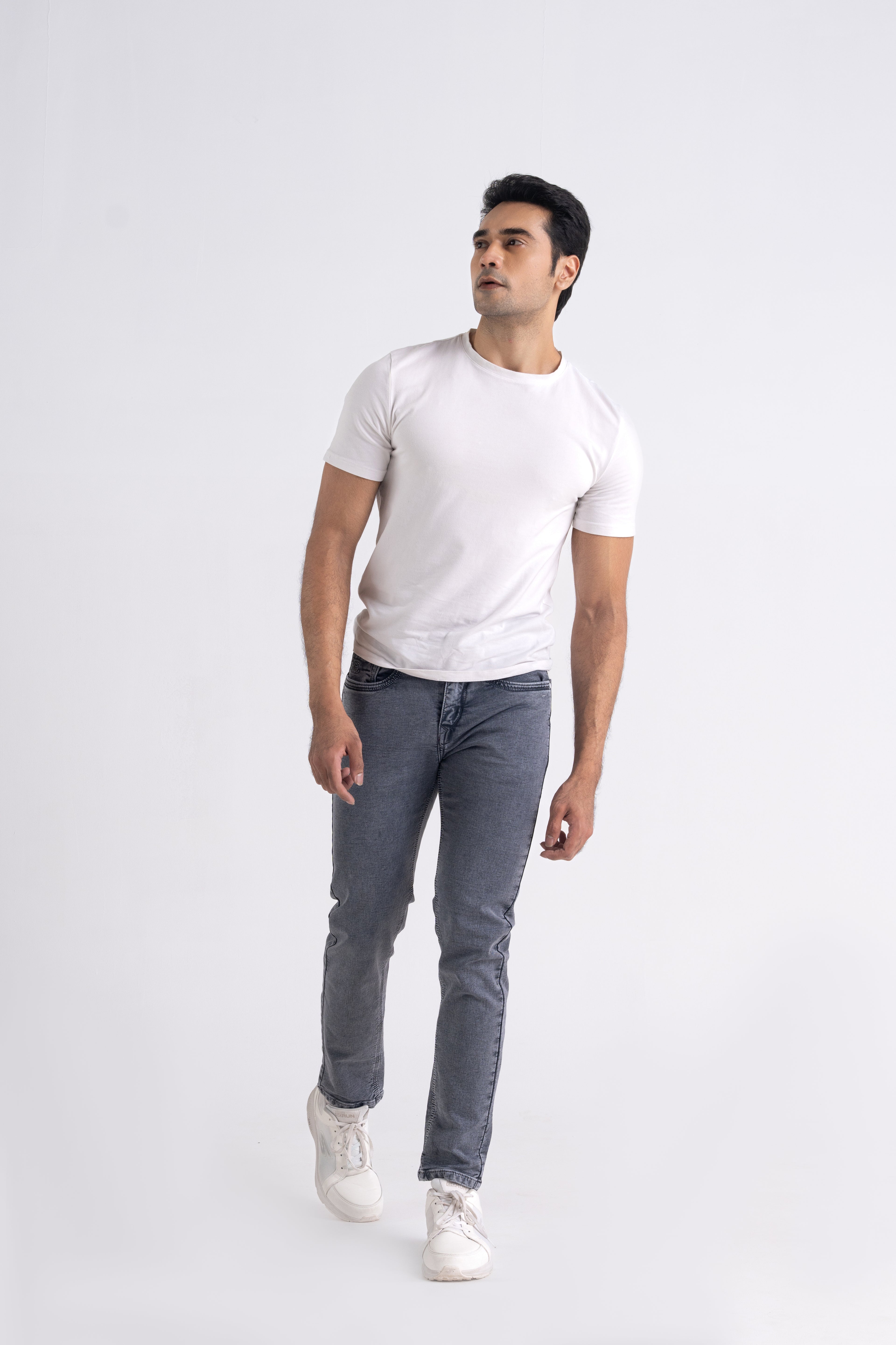 Comfort Fit Jeans