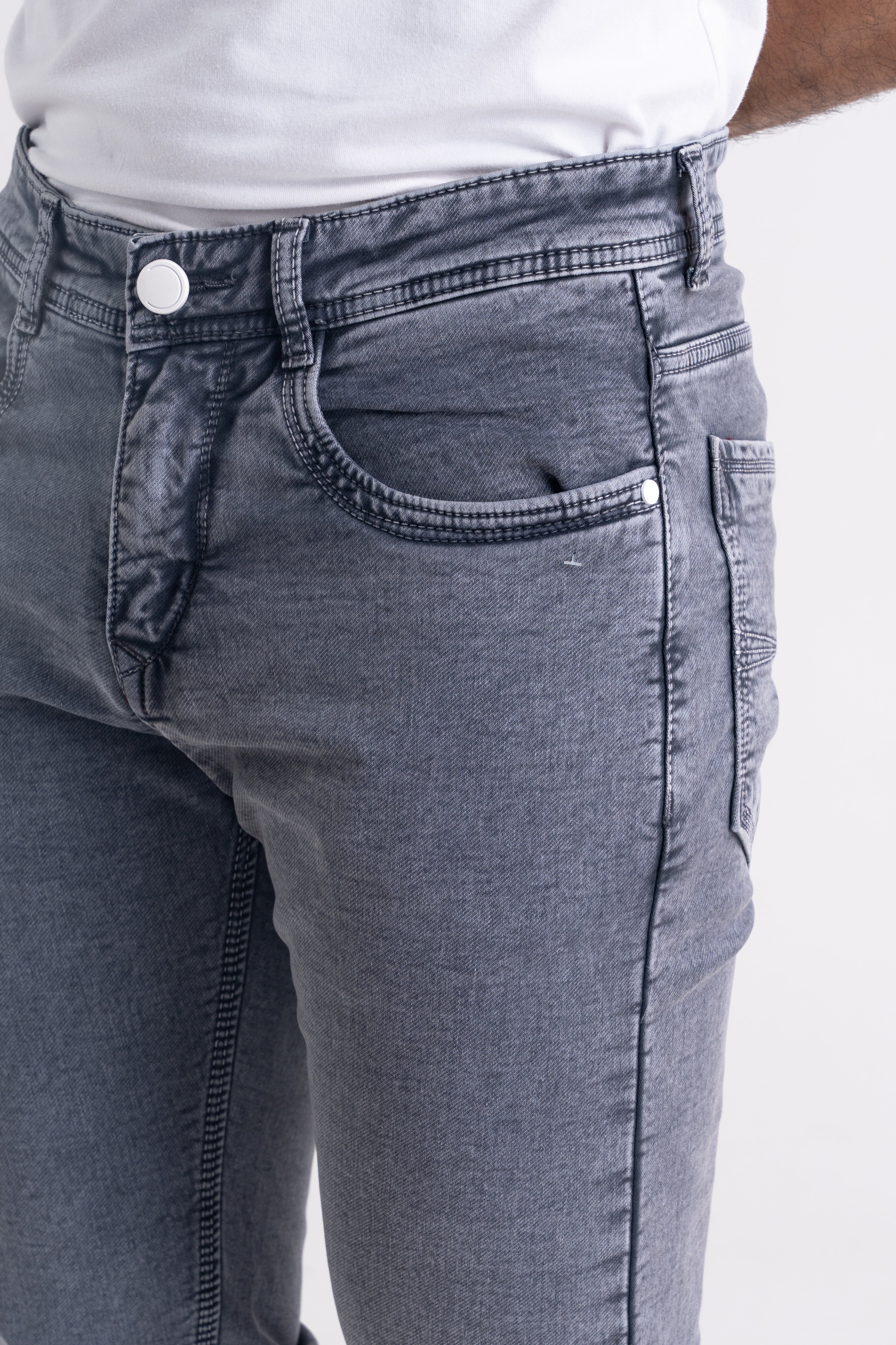 Comfort Fit Jeans