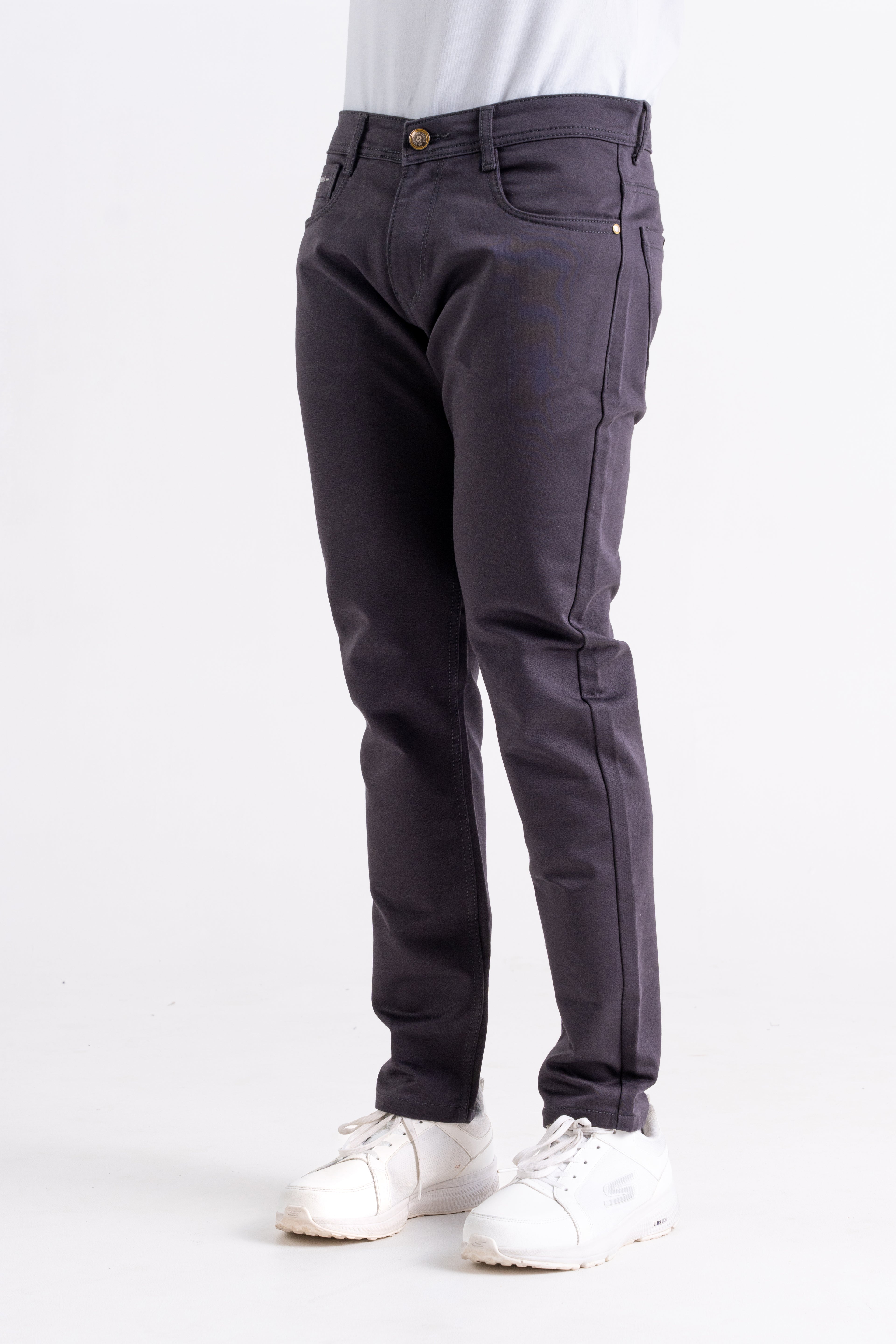Modern Tapered Fit Jeans