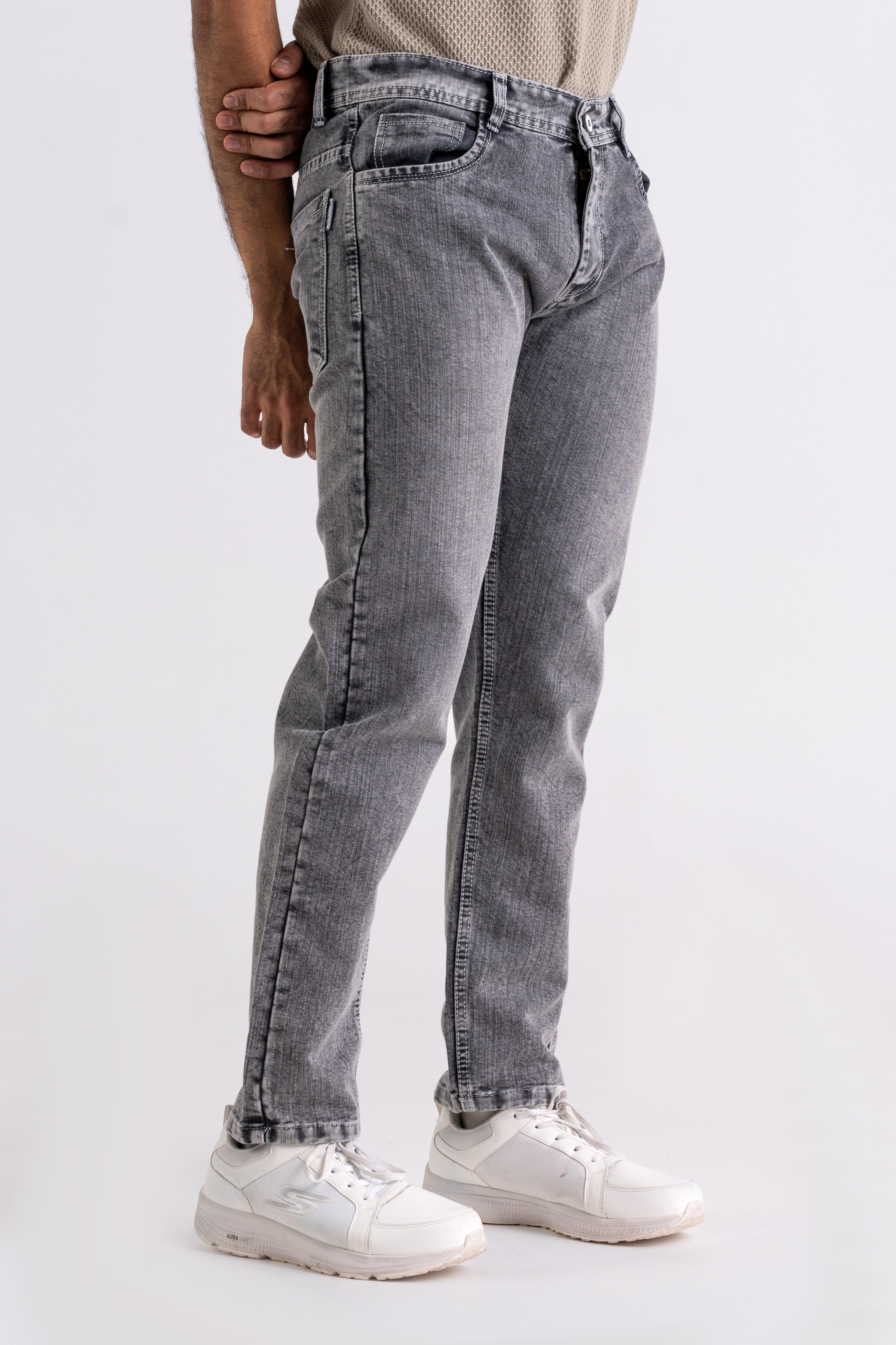 Straight Fit Jeans